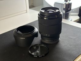 Sony FE 3.5-5.6/28-70 OSS Lens + accessories, 55mm UV-Filter