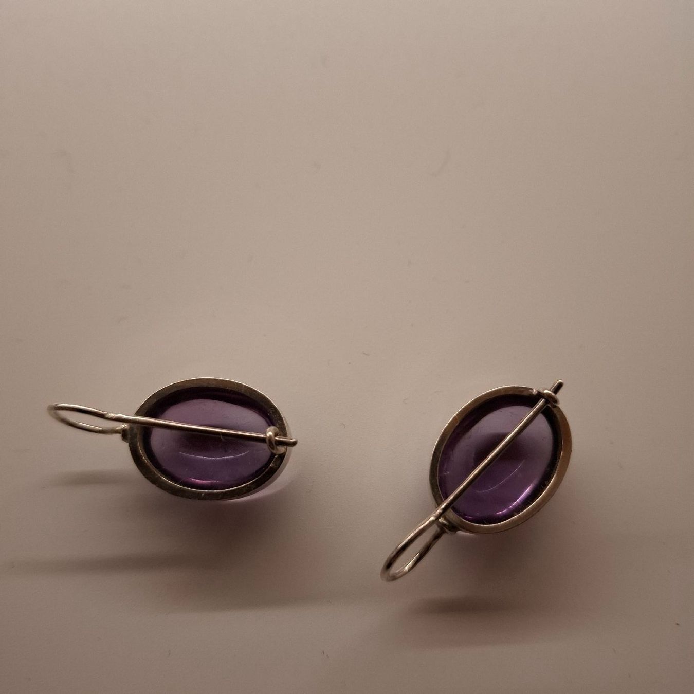 Ohrringe & -stecker: schöne Ohrringe Hänger Silber mit Amethyst oval – Gebraucht aus Ennetbaden von Rosen1 6