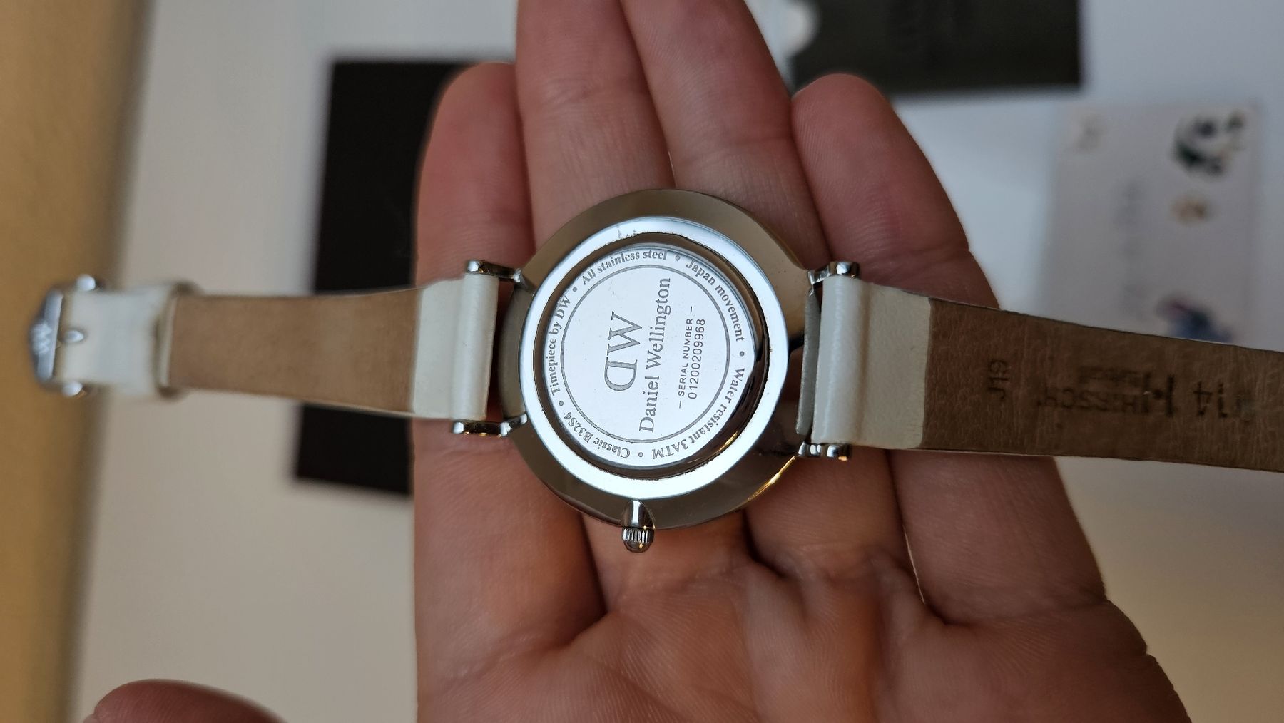 Daniel Wellington Armbänder & -reifen: Daniel Wellington Classic Sheffield – Gebraucht aus Kloten von Jay_s_922 3