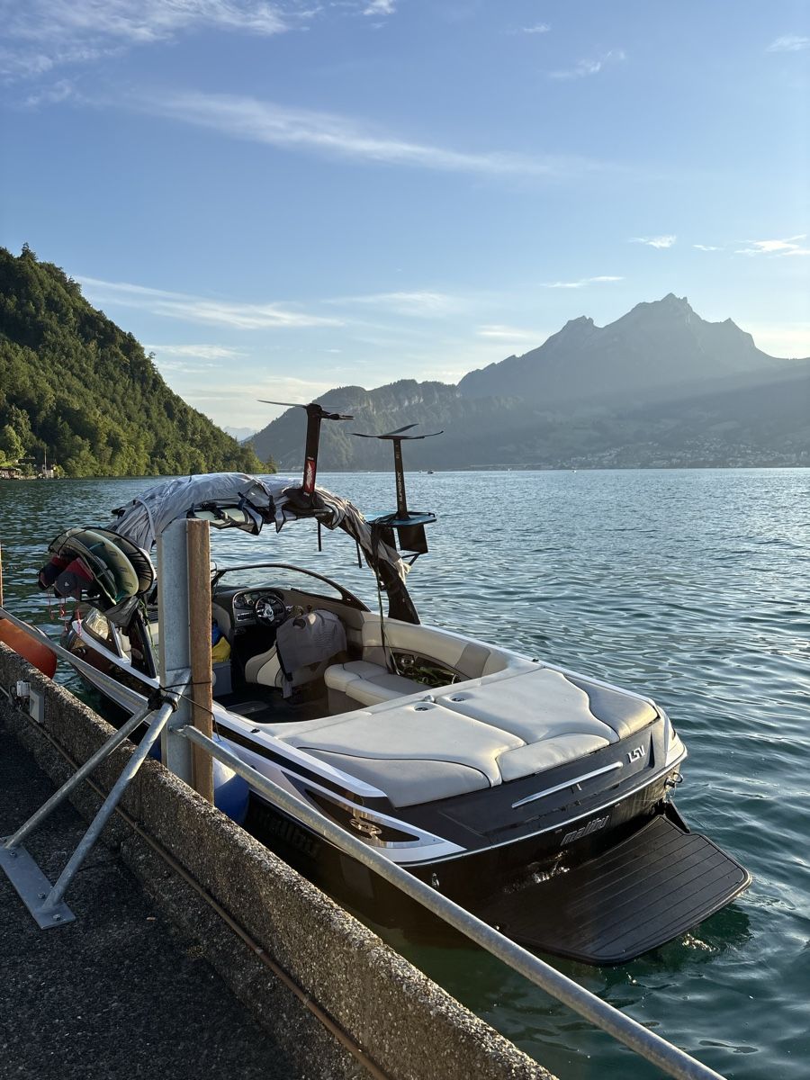 Malibu Barche: Malibu LSV 24 Vierwaldstättersee Liegeplatz – Usato da Luzern venduto da sam.l.