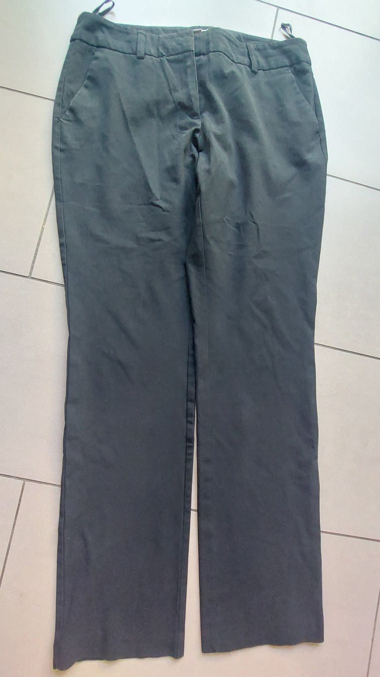 S.Oliver Pantaloni: S. Oliver Damenhose, Grösse 38, Schwarz – Usato da Erlinsbach venduto da pfunky