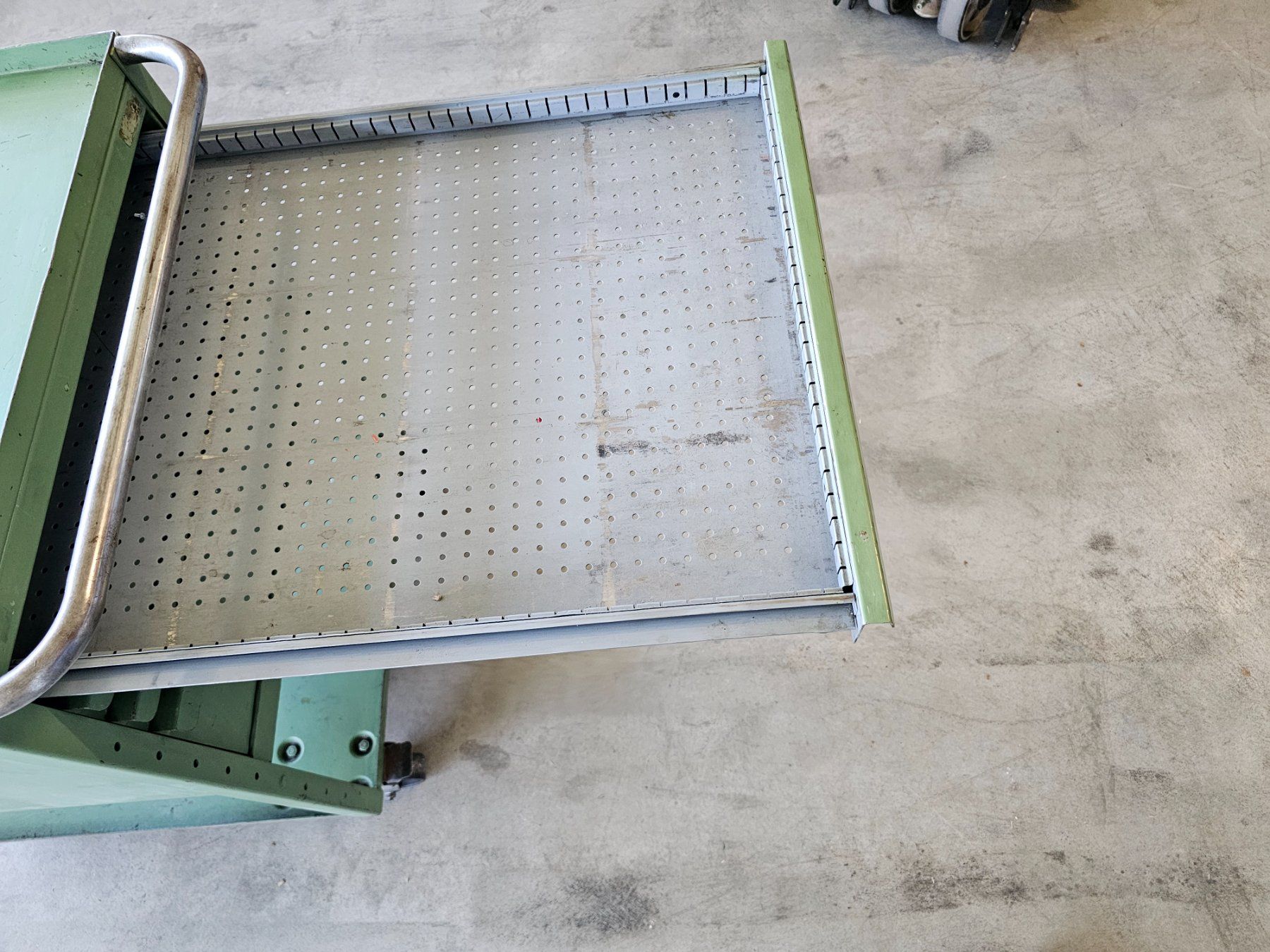 Lista Tous les outils: Werkzeugwagen Lista – D'occasion à Oberburg par herkules69 5