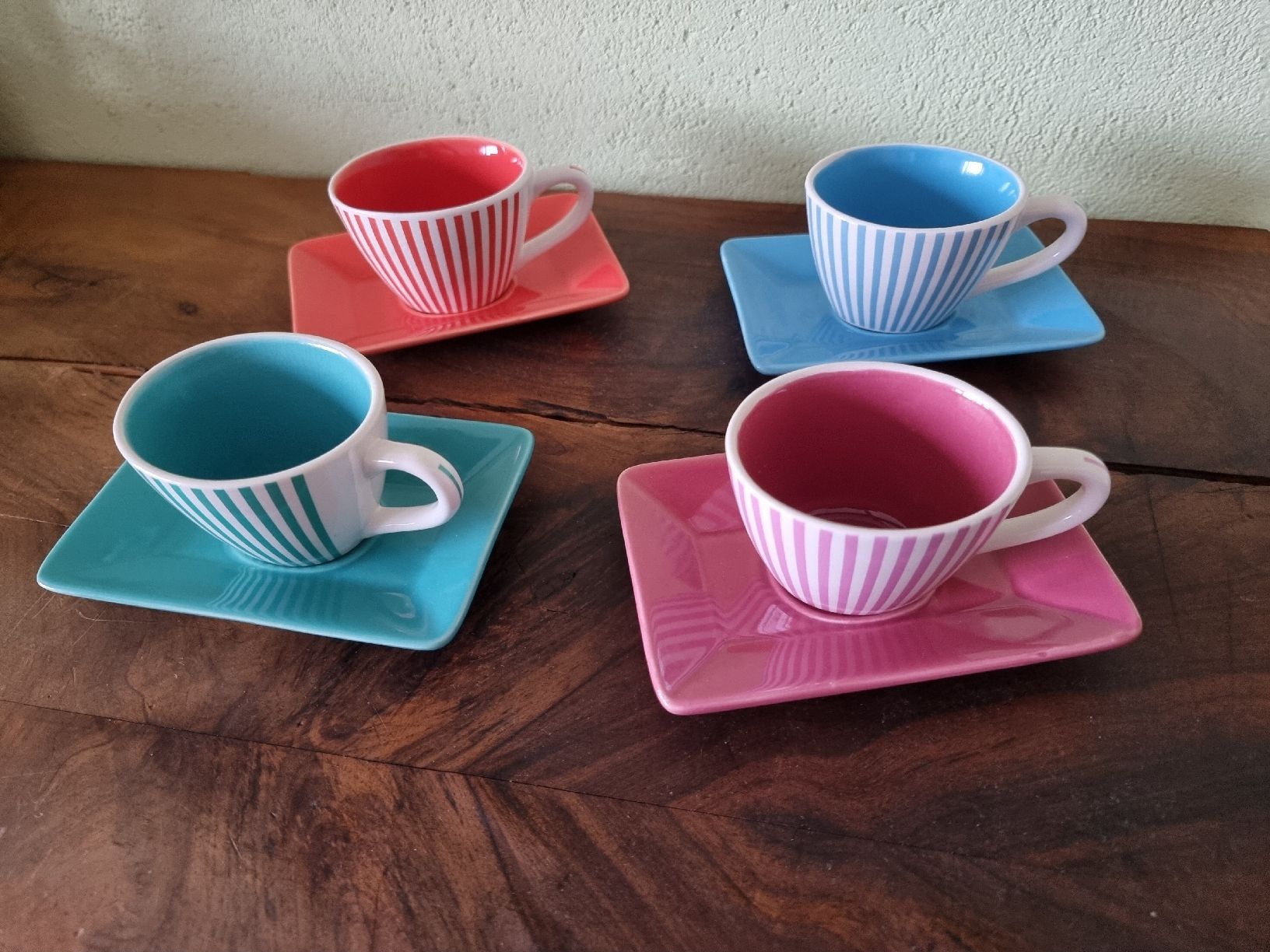 Set di piatti: Vintage Set  4 Espressotassen mit Unterteller – Nuovo (secondo la descrizione) da himmelried venduto da bribuli 1
