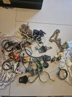 Schmuck Konvolut Halsketten Armbänder div. Materialien