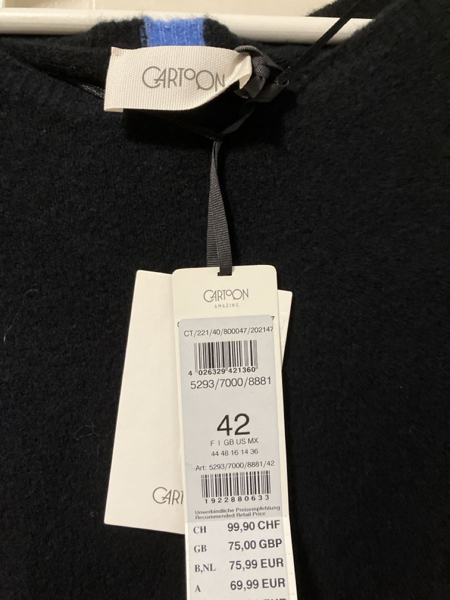 Pulls & Sweat-shirts: Neu Cartoon Pullover – Neuf avec emballage d'origine à Basel par aguona 1