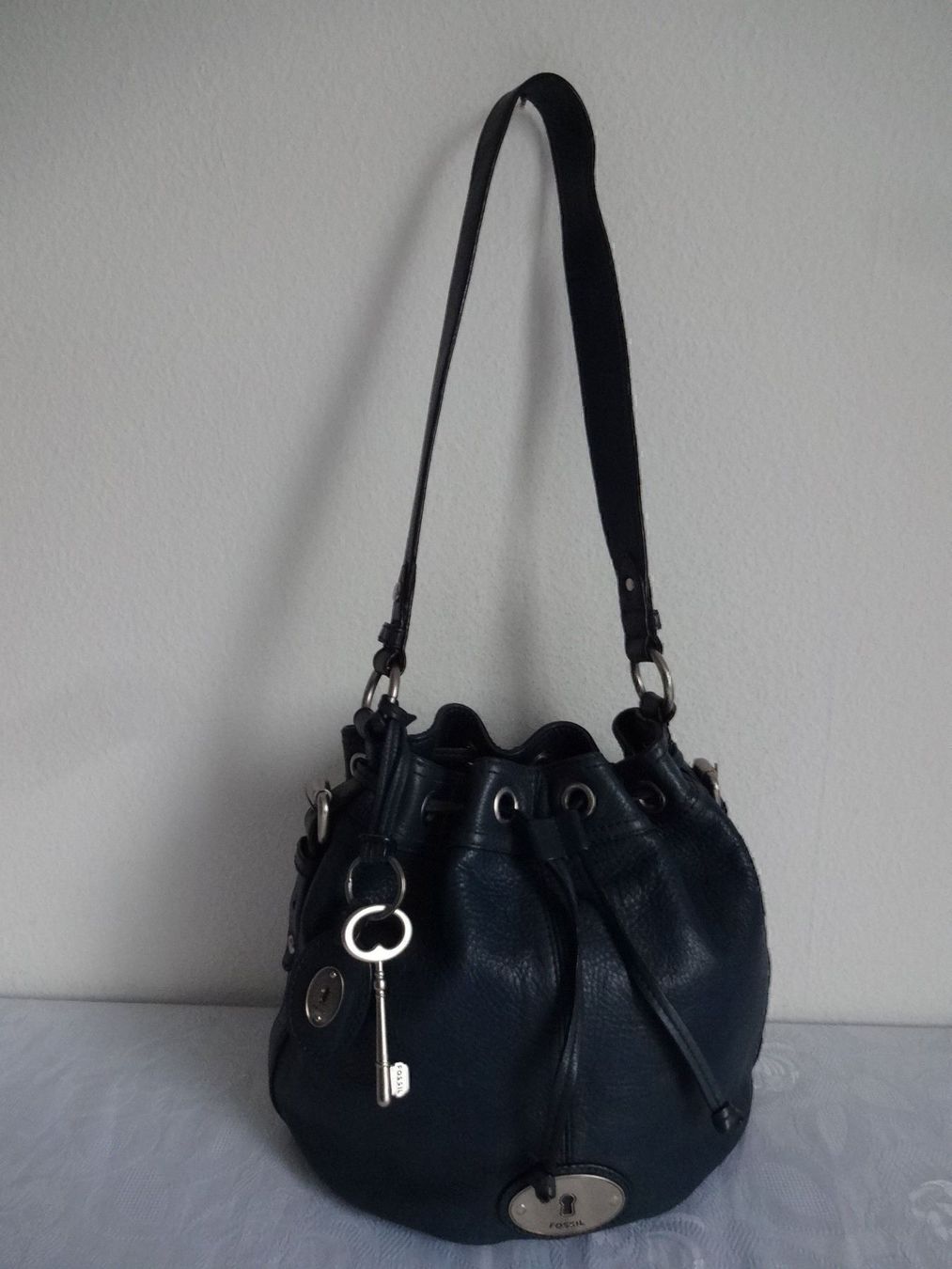 Fossil Borse da donna: *** FOSSIL*** Beutel Echtleder Tasche – Nuovo (secondo la descrizione) da Frauenfeld venduto da Jahy