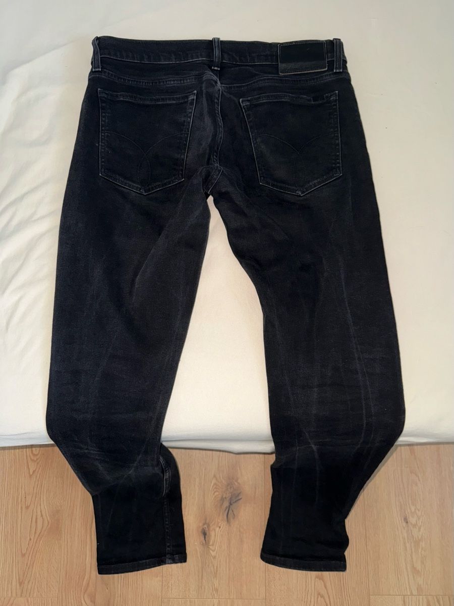 Calvin Klein Jeans: Jeans Calvin Klein noir 32/32 – Nuovo (secondo la descrizione) da Villaz-St-Pierre venduto da dav_w66n 4