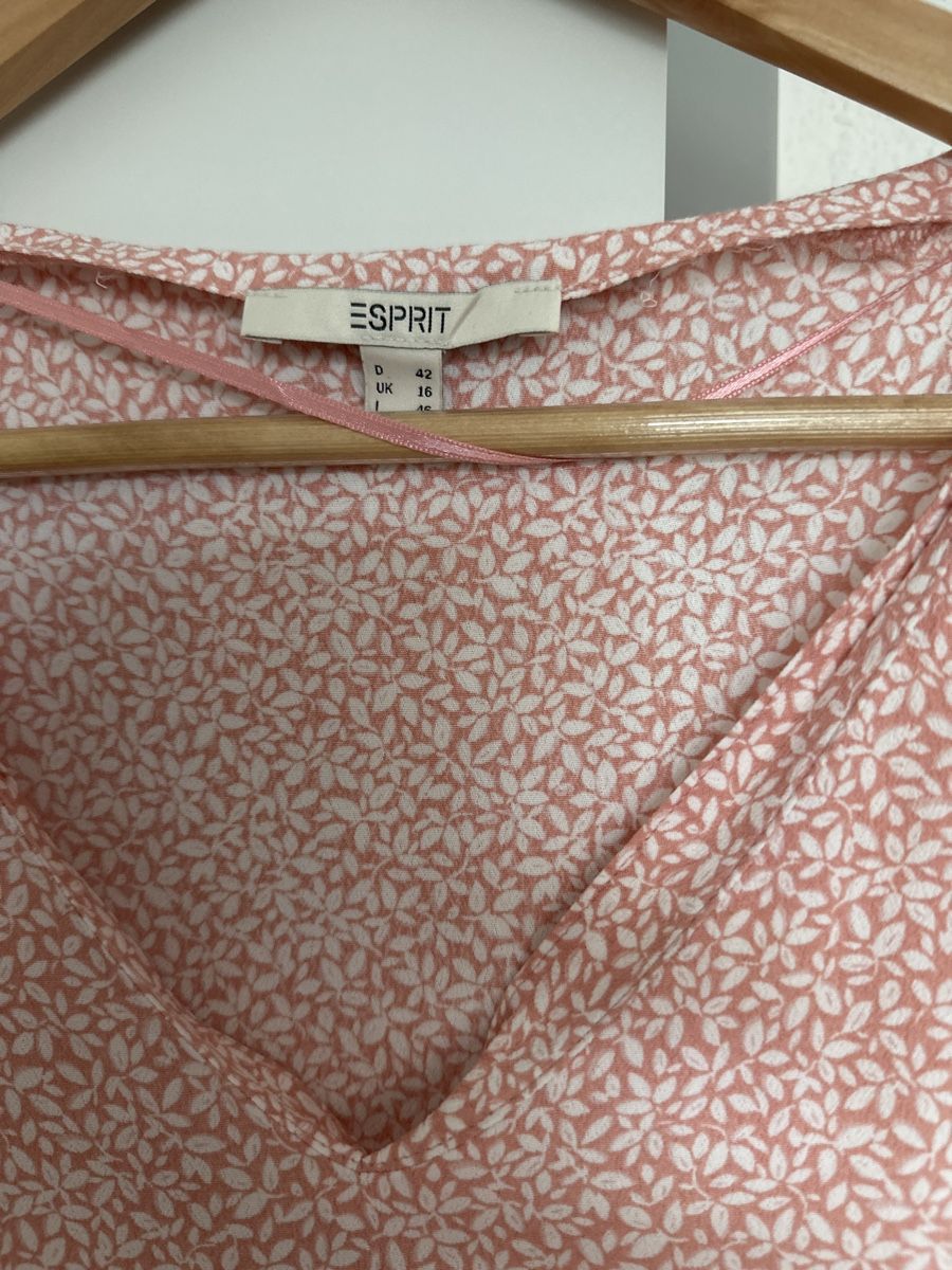 Esprit T-shirt: Shirt von Esprit – Nuovo (secondo la descrizione) da Altendorf venduto da ratzfatz 1