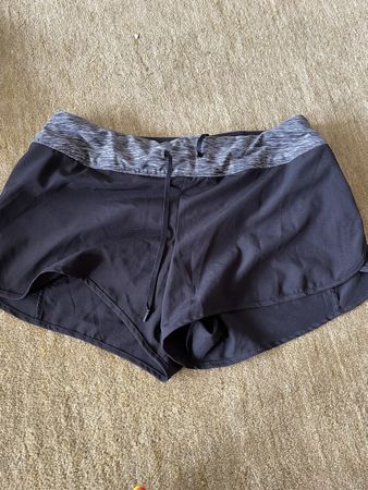 Laufshorts H&M GrM