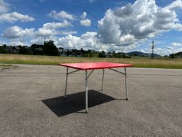 klappbarer Vintage Metall Gartentisch / Campingtisch
