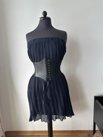 Damen Faltenrock dunkelblau Grösse XL