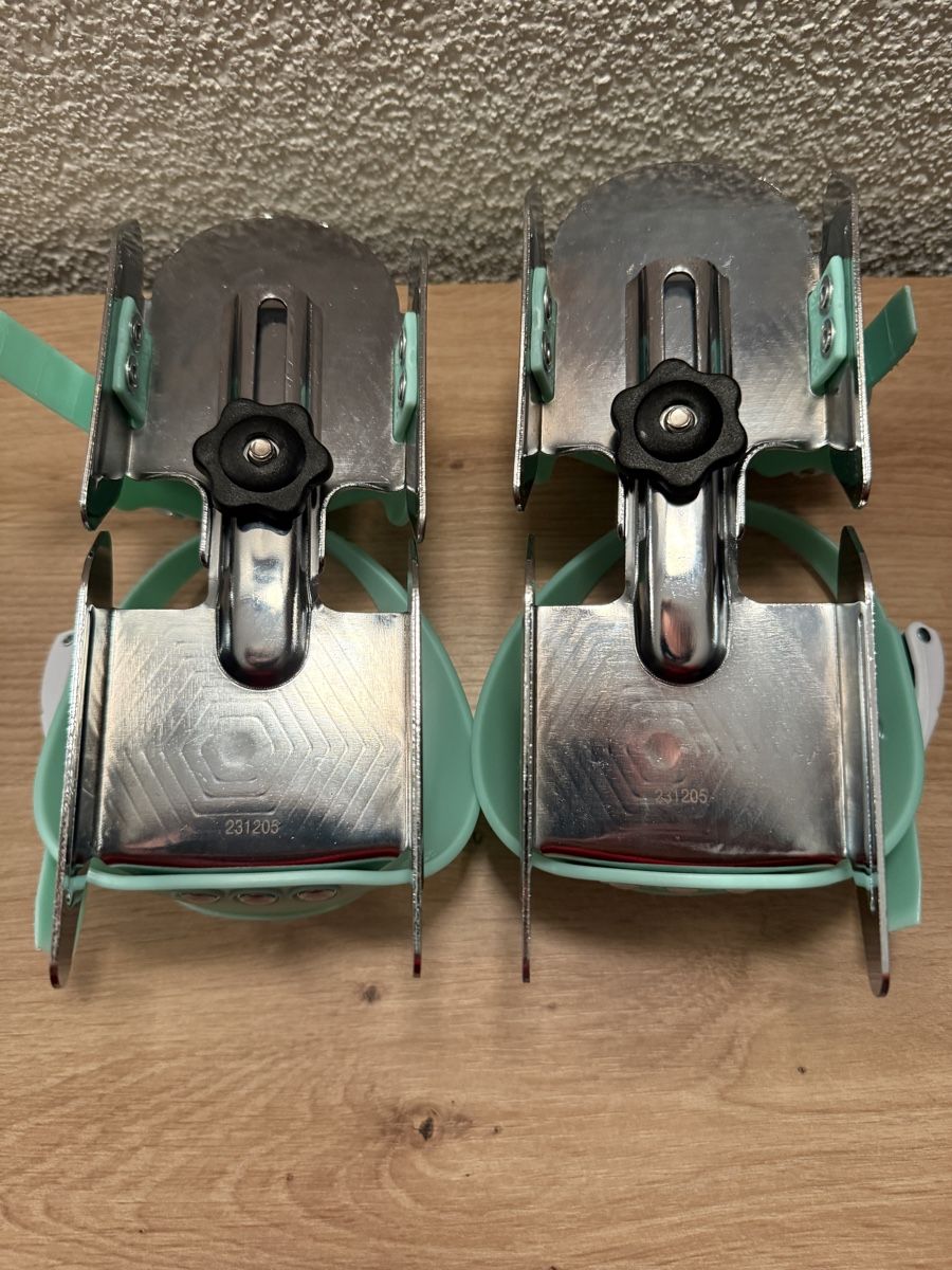 Pattini da ghiaccio: Verstellbare Kinder Schlittschuhe – Usato da Steffisburg venduto da Copy22 1