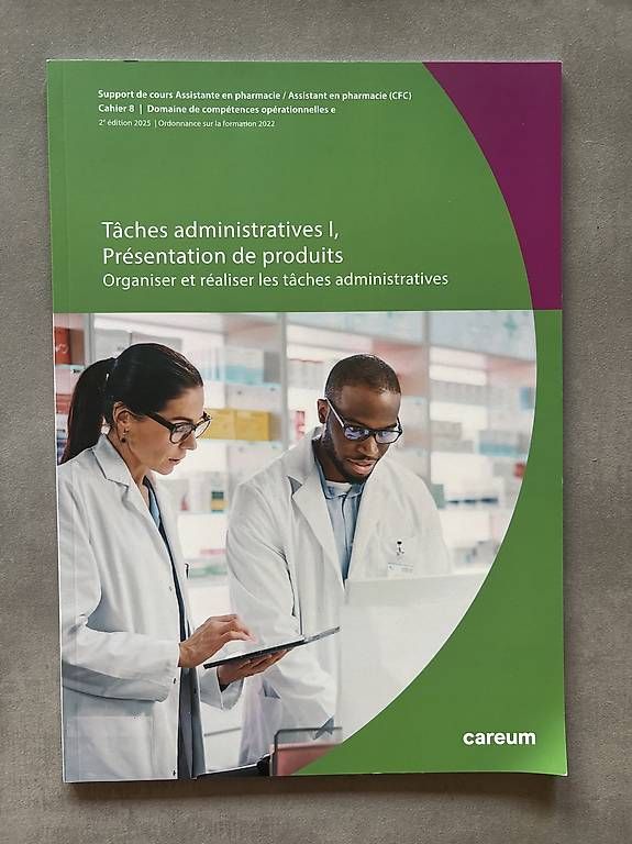 Livres: Support de cours Assistant-e en pharmacie(CFC) – D'occasion à Auvernier par Virginiegw 2