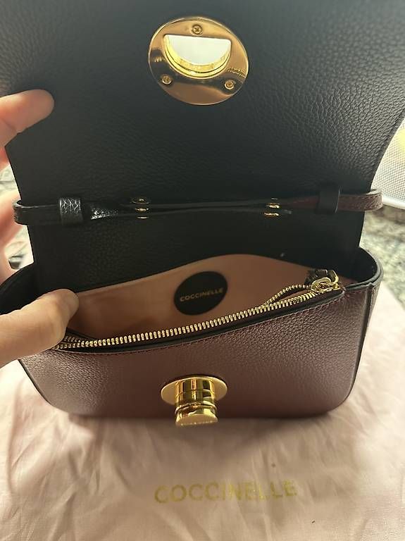 Borse da donna: Cocinelle Crossbody Handtasche – Usato da Schaffhausen venduto da Cris125 1