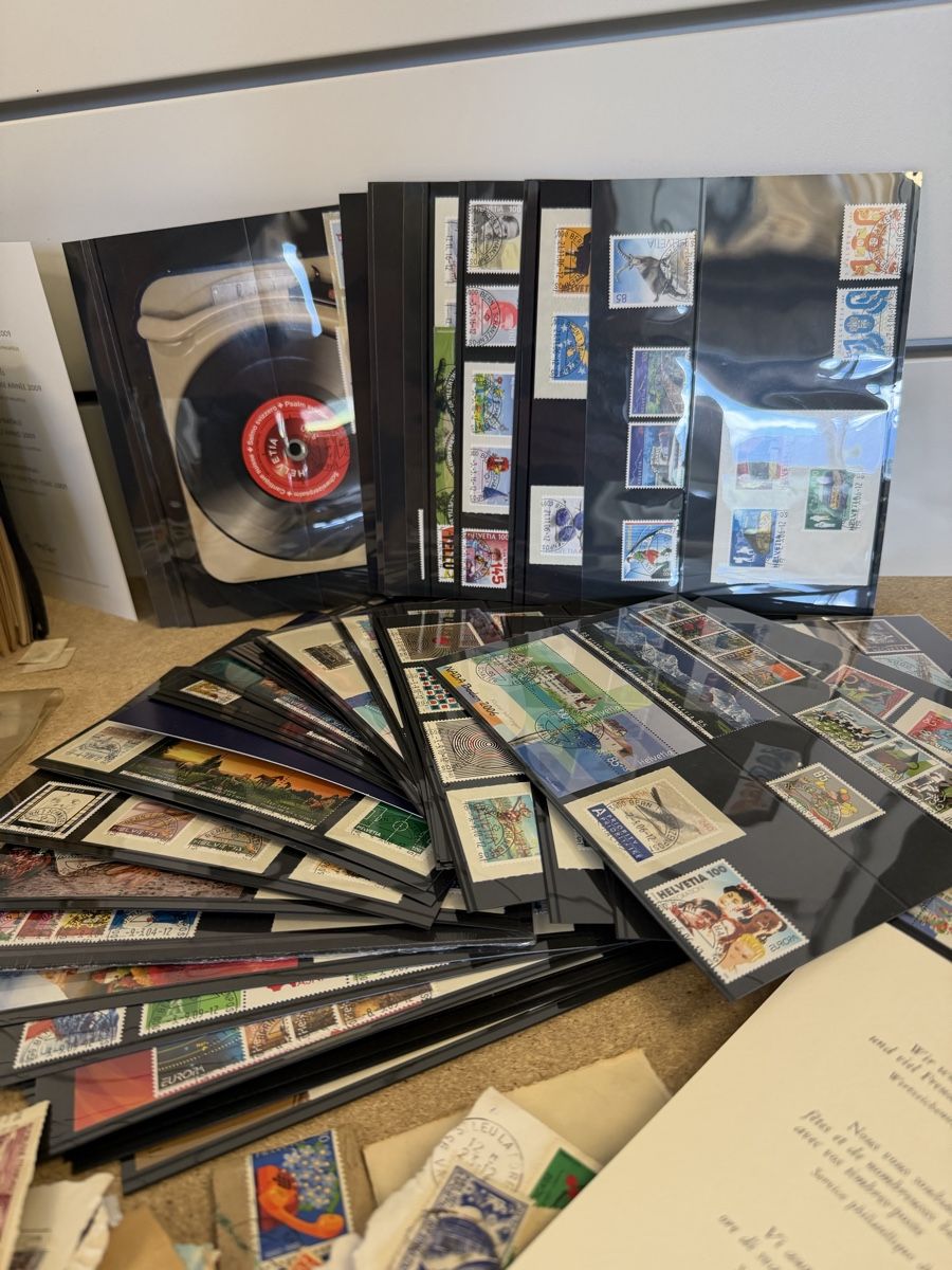 Tutti i francobolli: Exceptionnelle collection de timbre diversifié  – Usato da montreux venduto da Always-Good 1