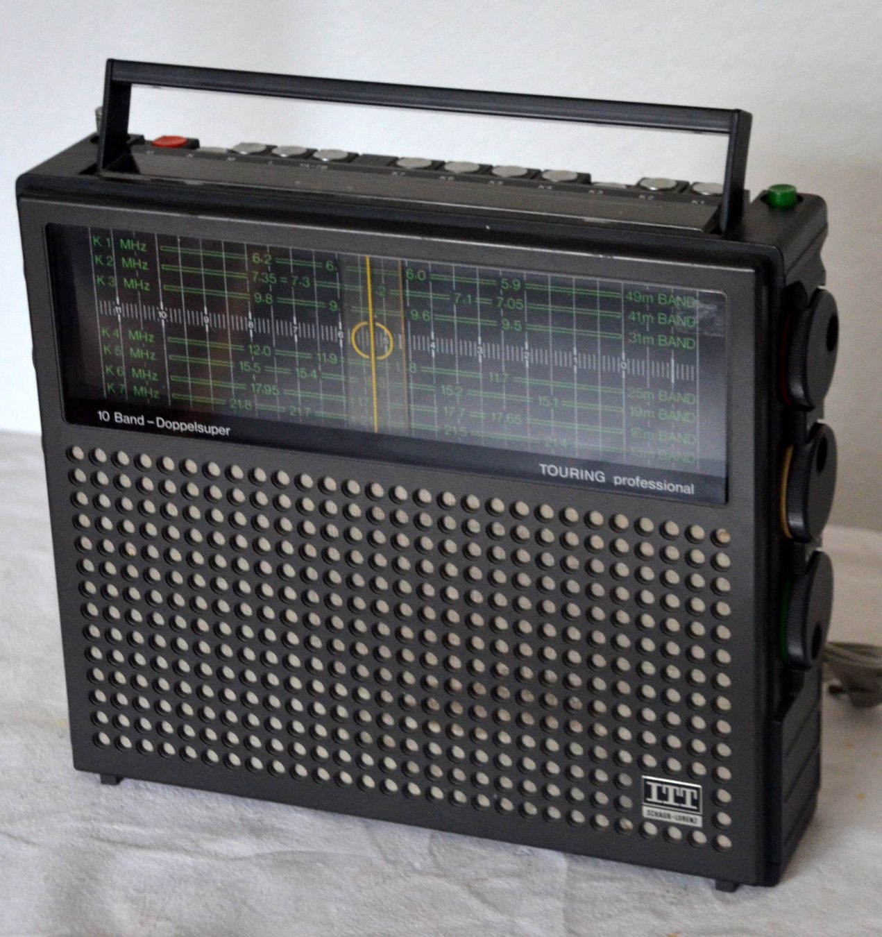 Schaub Lorenz Radios: Radio ITT-Schaub Lorenz Touring Professional-107 A – Gebraucht aus Collonges von arashee 1