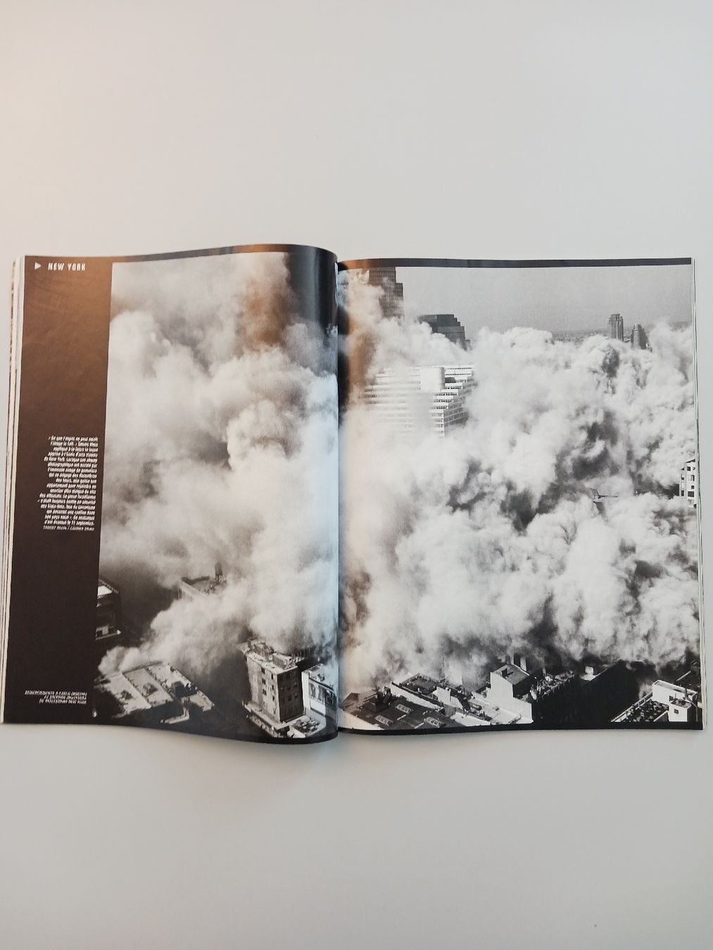 Riviste & Magazine: Le Monde 2, Décembre 2001 n13. – Usato da Thun venduto da SAHBern 2