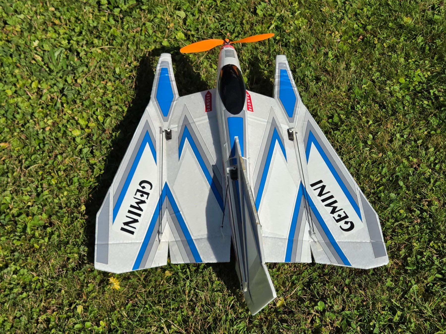 Robbe Modellismo RC: RC Flugboot Gemini RTF von Robbe (#3123RTF) – Usato da Hittnau venduto da Sika86 5