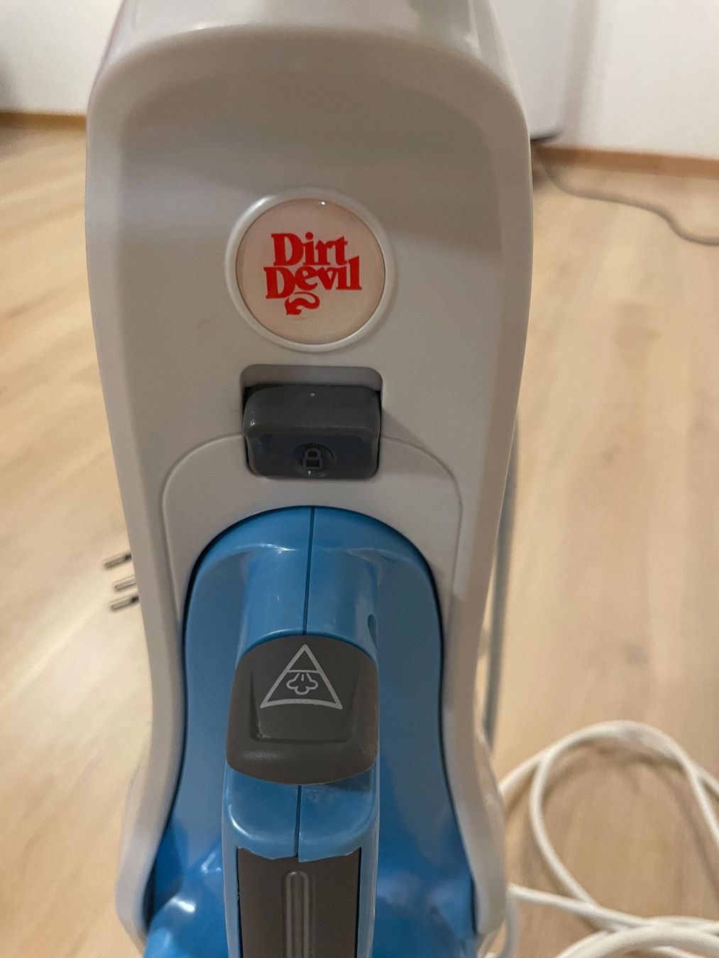 Nettoyeurs à vapeur: Dirt Devil Dampfreiniger DD302-0 – D'occasion à Affeltrangen par Mowgli_123 4