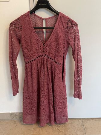 Hollister Kleid aus Spitze