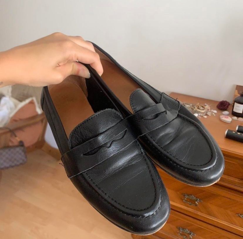 Scarpe da donna: Schwarze Loafers – Usato da Bern venduto da sel_v6l2