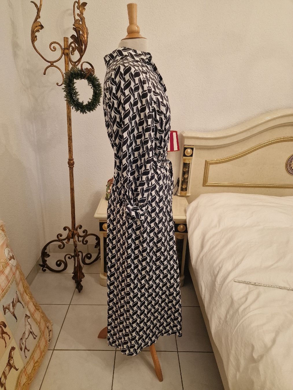 Max Mara Kleider: Max Mara Blusen Kleid Seide Gr. 46EU – Gebraucht aus Oberglatt ZH von Alischa1 2