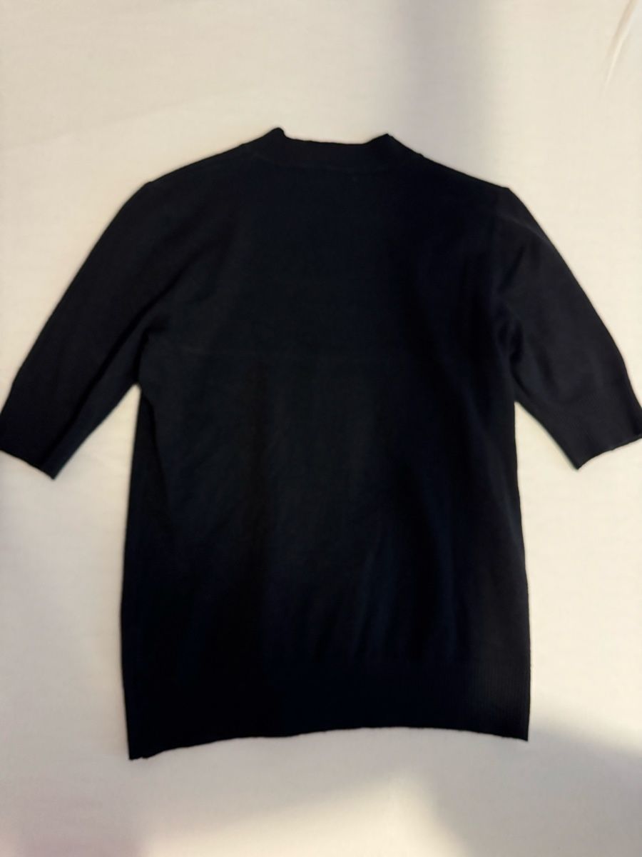 T-shirt: BLACK CLASSY SHIRT✨ – Usato da Dietikon venduto da athiinax 2