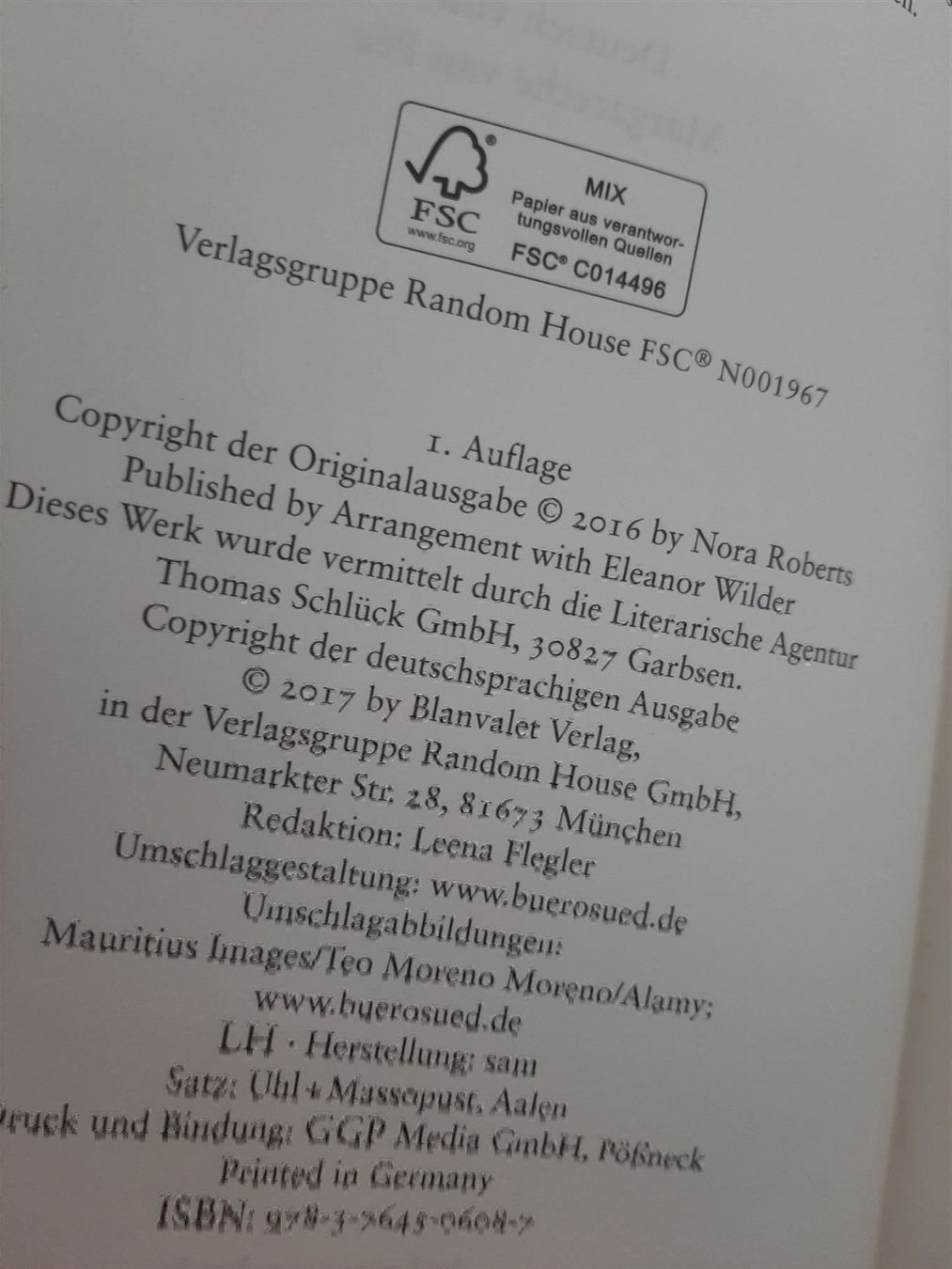 Libri: Nora Roberts Die Stunde der Schuld – Nuovo (secondo la descrizione) da Affoltern am Albis venduto da Sabinezc 3