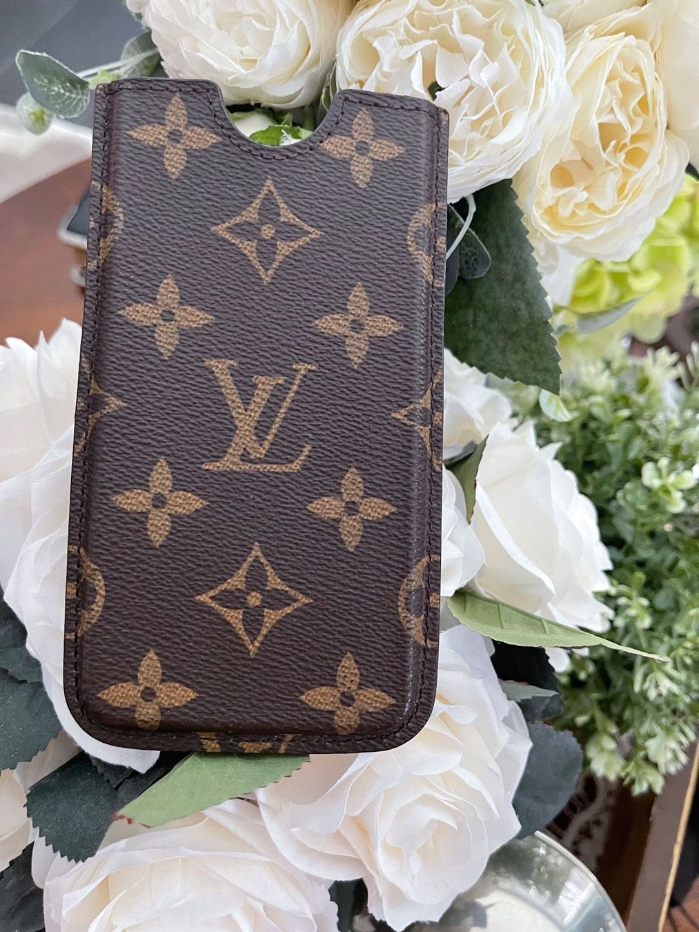 Louis Vuitton Altro in  Abbigliamento & Accessori: LOUIS VUITTON Smartphone Etui – Usato da Winkel venduto da Luxtime 7
