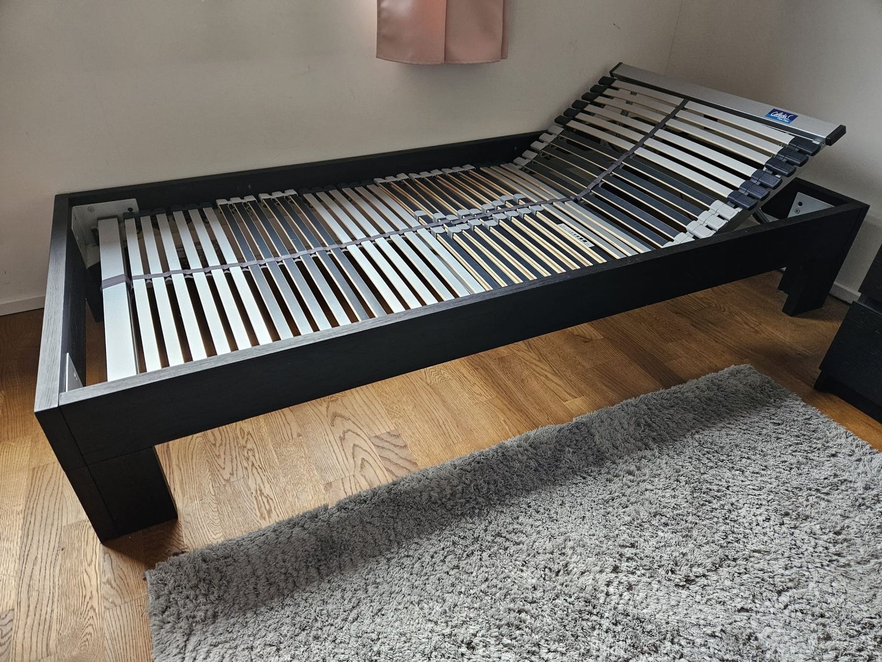 Letti: Bett 90 x 200, schwarz – Usato da Boswil venduto da Bruceline77 2