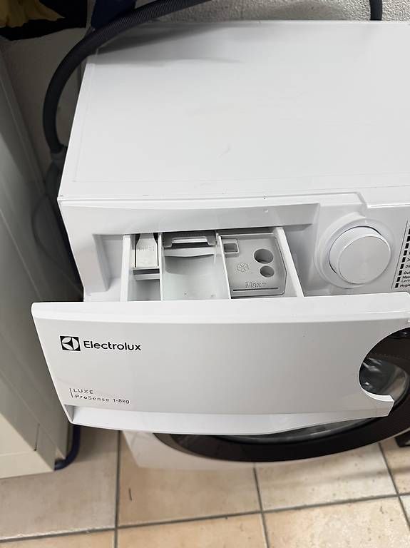 Electrolux Machines à laver: Electrolux Waschmaschine WAL5E500 – D'occasion à Adlikon b.Regensdf par juventino_2 3
