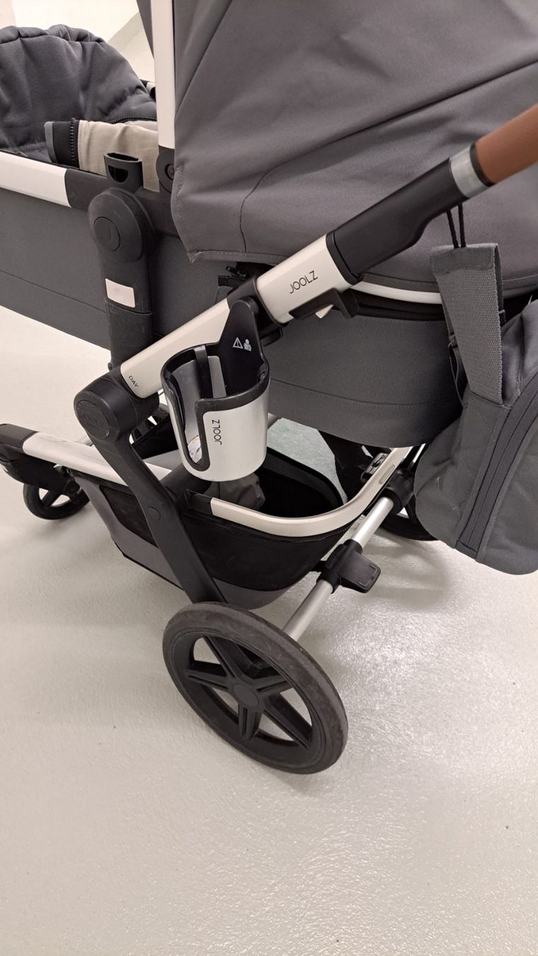 Joolz Carrozzine: Joolz  Kinderwagen, Grau – Usato da Zürich venduto da dylan1975 1