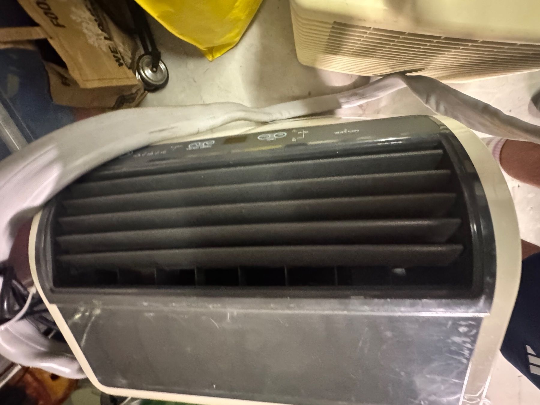 Novamatic Condizionatori: Portable Air Conditioner - split dual novamatic cl850 – Usato da Zürich venduto da ludovico26 2
