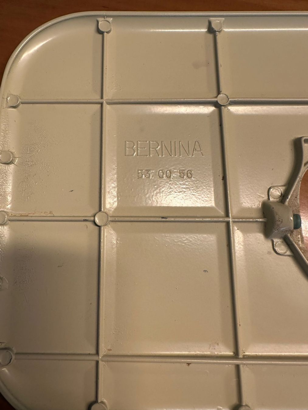 Bernina Macchine da cucire: Bernina Anschiebetisch – Usato da Burgdorf venduto da Apfel62 3