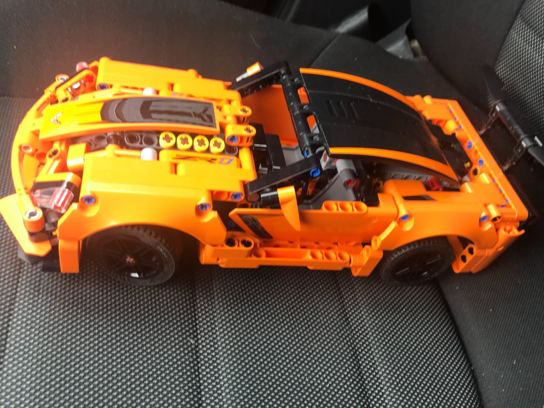 Lego Kit di costruzioni: Lego Corvette ZR1 – Usato da Opfikon venduto da Sonnenuntergang12 1
