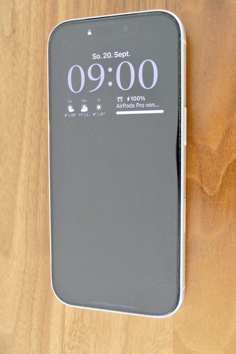 Apple Telefoni cellulari / Smartphones: iPhone 17pro 512GB Silver – Nuovo (secondo la descrizione) da Roggwil BE venduto da Falk8 3