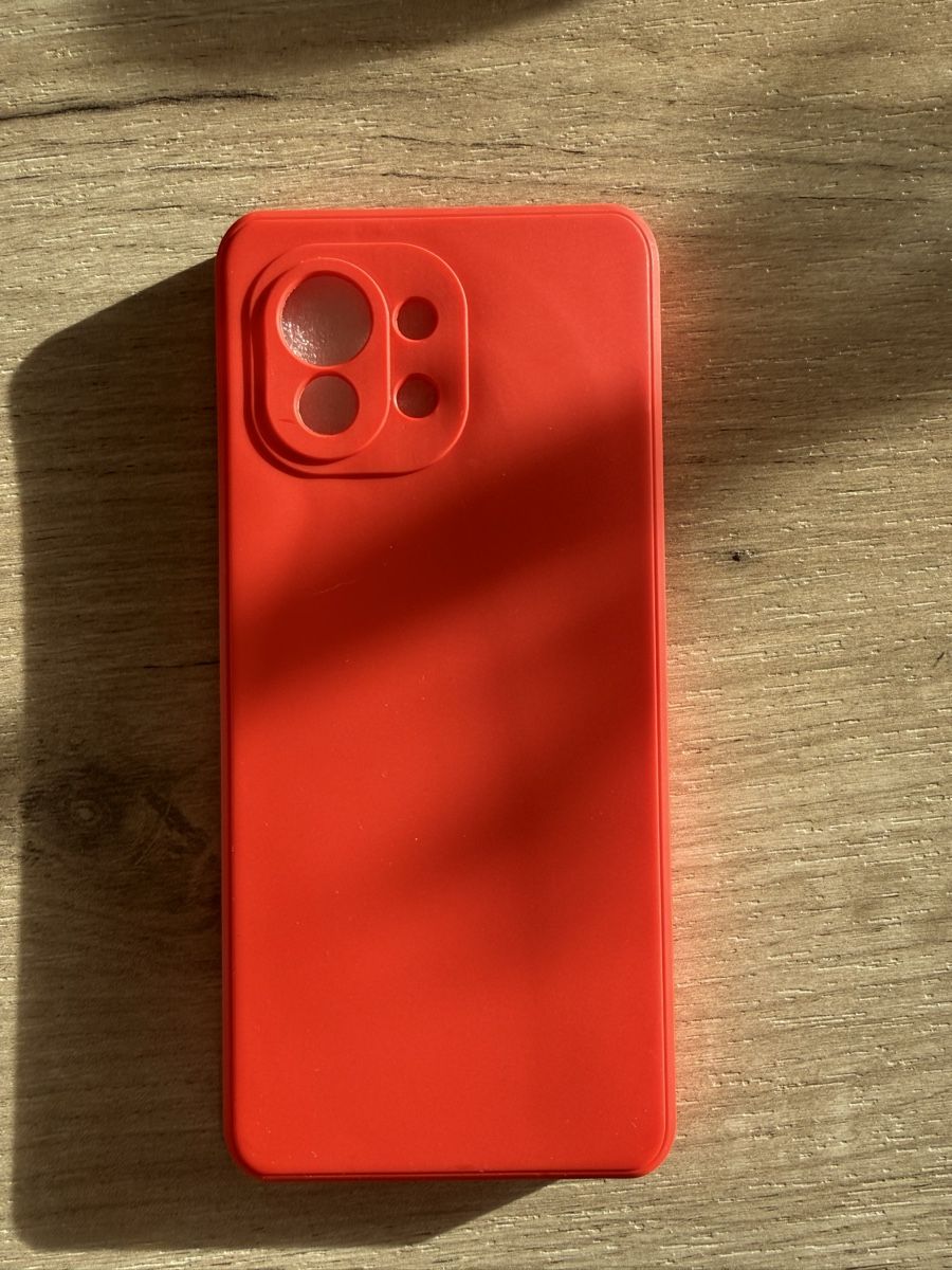 Xiaomi Cover & Protezioni schermo: Coque silicone rouge pour Xiaomi Mi 11 – Nuovo e nell'imballaggio originale da Saxon venduto da jojokissme2002
