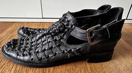 Schuhe Leder geflochten schwarz Grösse 38