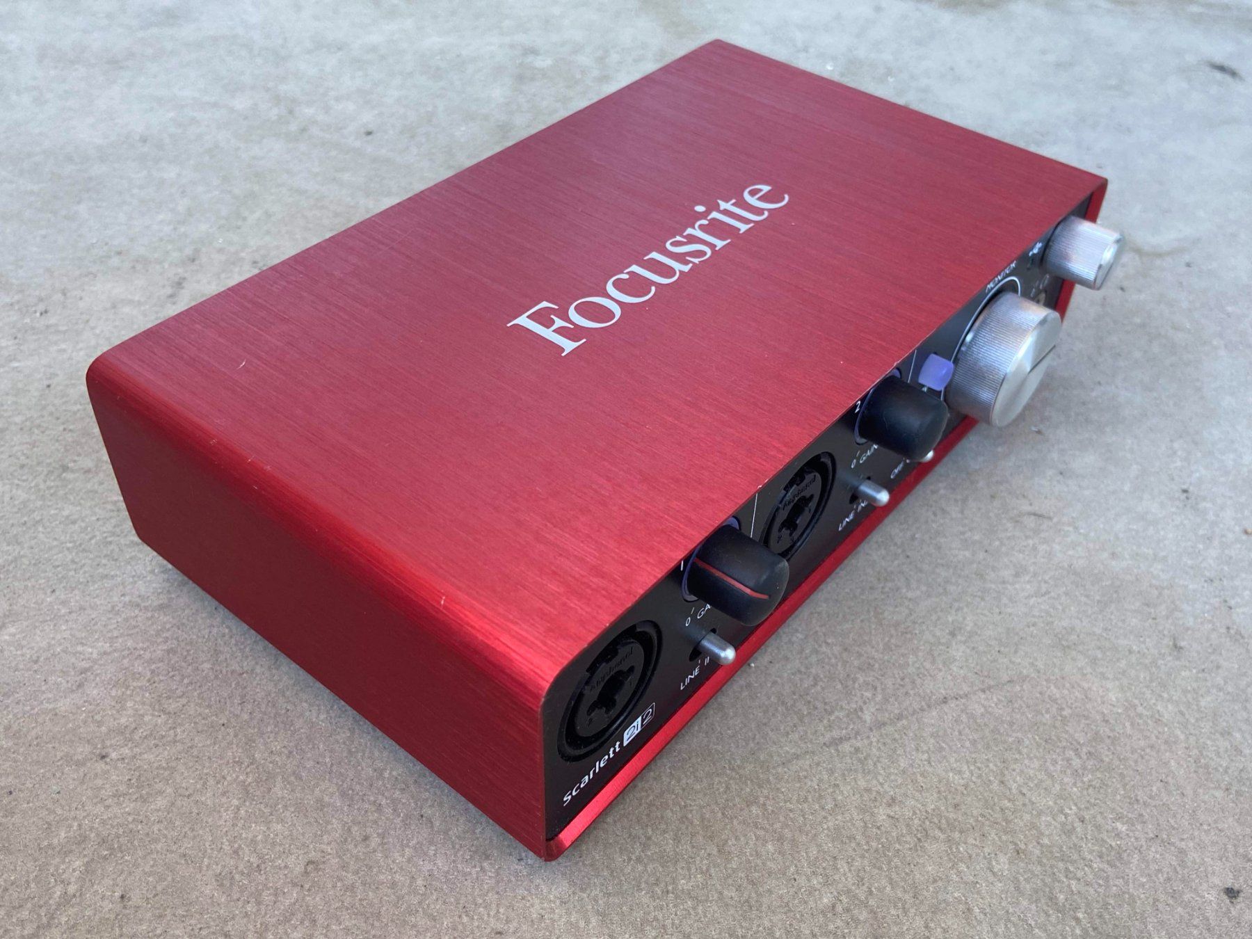 Focusrite Soundkarten: Focusrite Scarlett 2i2 – Gebraucht aus Gland von tos_5xcx 1