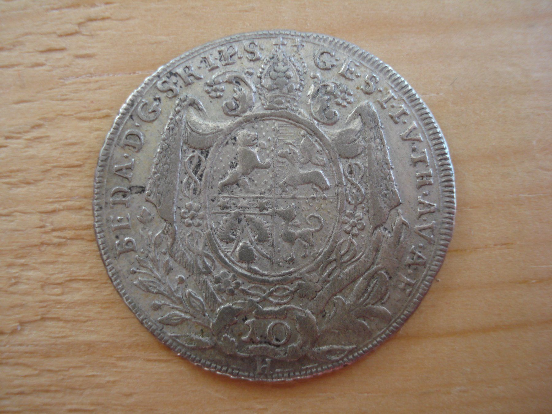 Tutti le monete: (D) St. Gallen Abtei 10 Kr 1775 – Usato da Erlach venduto da Net-Coins 1