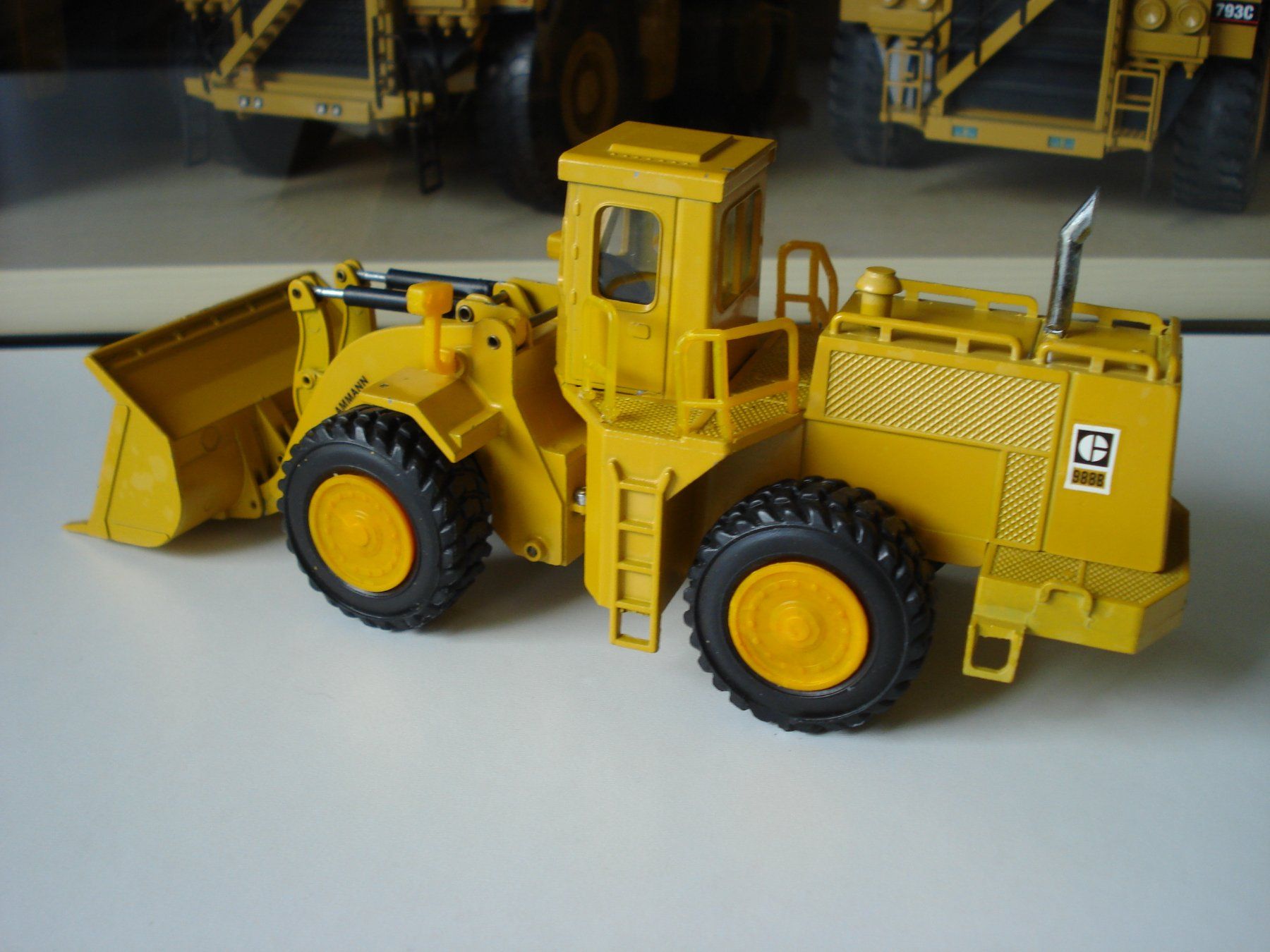 Caterpillar Kit di modellismo & Modellini statici: CAT 988 B Radlader – Usato da Mitlödi venduto da worker04