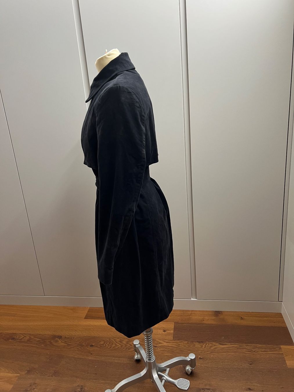 Cappotti: Schwarzer Mantel, Herbst/Winter Saison, Grösse 38 – Usato da Gamprin venduto da sim_7whp 1