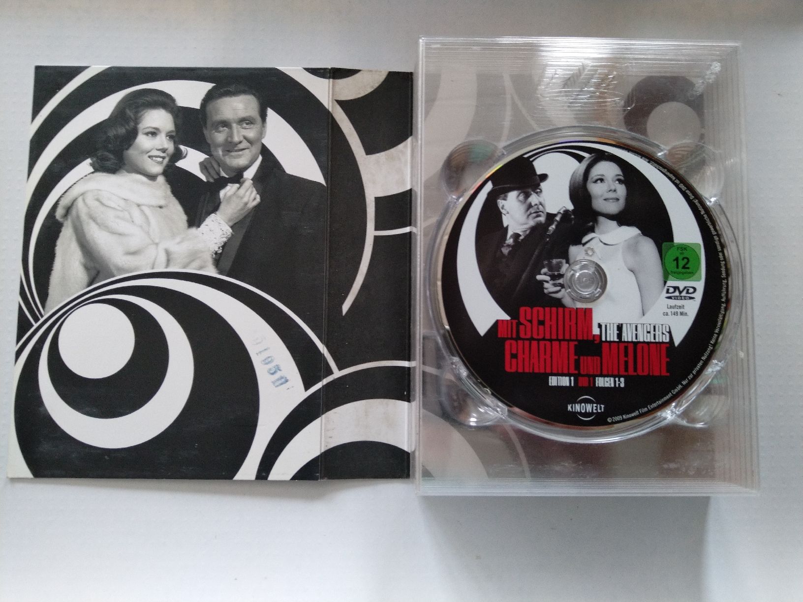Tutti i DVDs: Mit Schirm, Scharm und Melone – Usato da Bischofszell venduto da Museumscafe 1