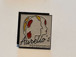 1 Pin Aurelio's Fotostudio