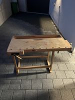 Hobelbank aus Holz gebraucht Zustand dem Alter entsprechend