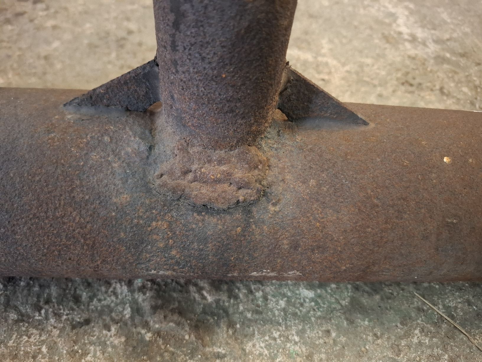 Metall- & Schlosserei Sonstiges: Auspuff Bührer PF18 – Defekt aus Aeschau von Elu2000 2