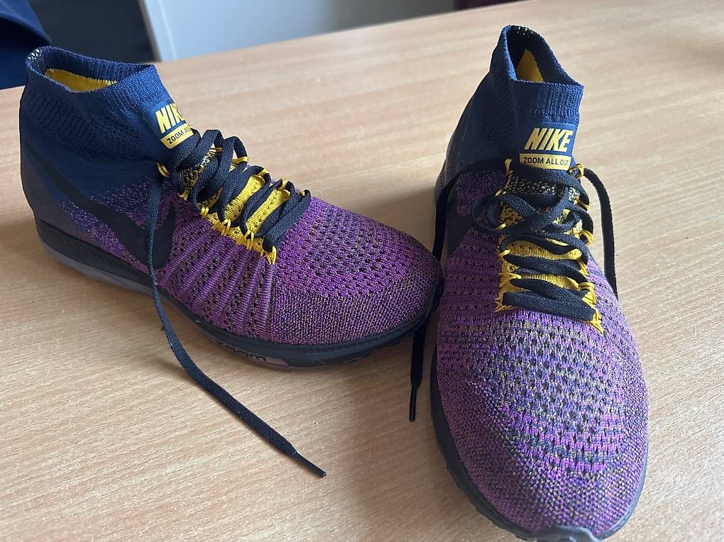 Scarpe da uomo: Nike Zoom gr 44 – Usato da Zürich venduto da mamoliso