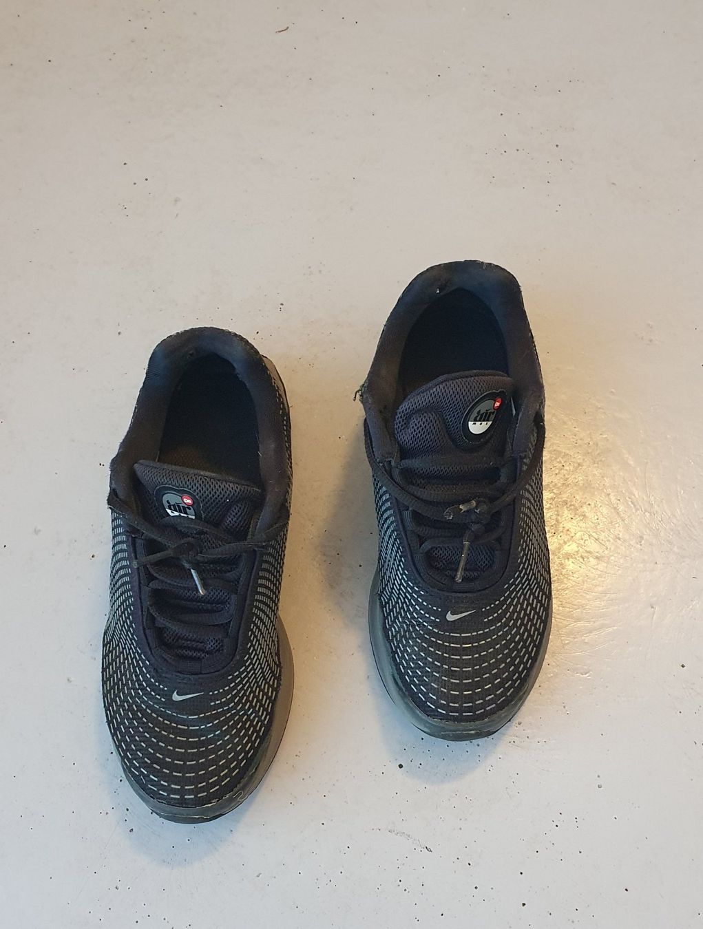 Nike Scarpe da uomo: Nike Air Max Dn  taille 37.5 – Usato da Servion venduto da meno999 5