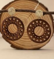 Boucles d'oreilles en bois 