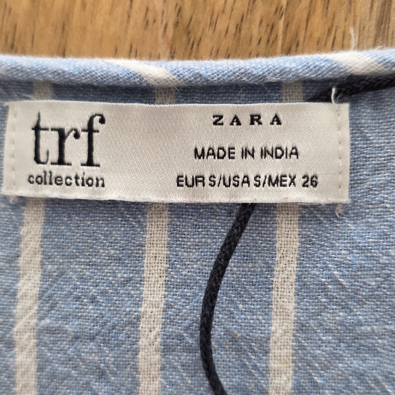 Zara Chemisiers: Zara Bluse gestreift hellblau mit Spitze Grösse S/ M – D'occasion à Rheinsulz par Gilea 4